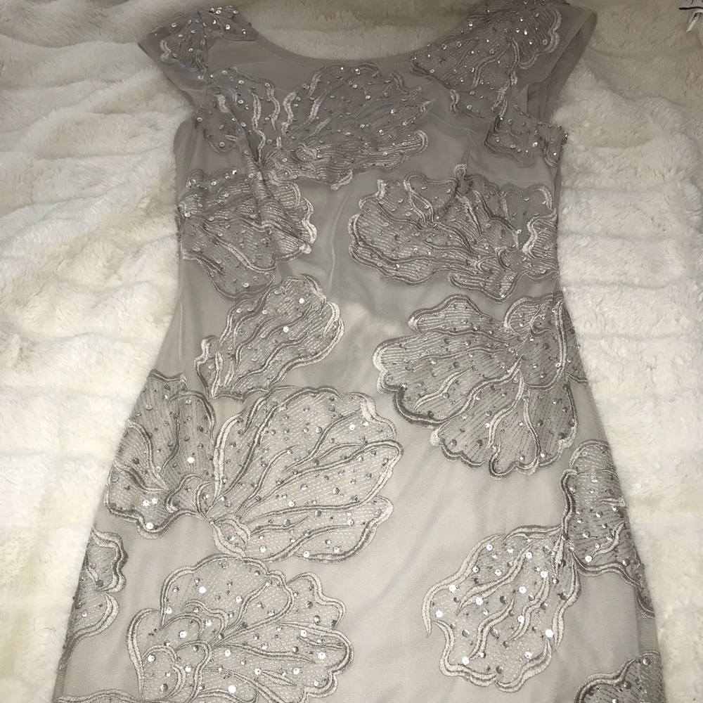 SILVER LACE BODYCON